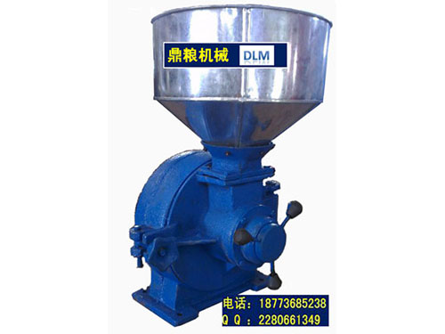 30型磨片式粉碎機(jī)、磨粉機(jī)磨粉機(jī)，磨片式，產(chǎn)量達(dá)1000公斤時,粗細(xì)可調(diào)